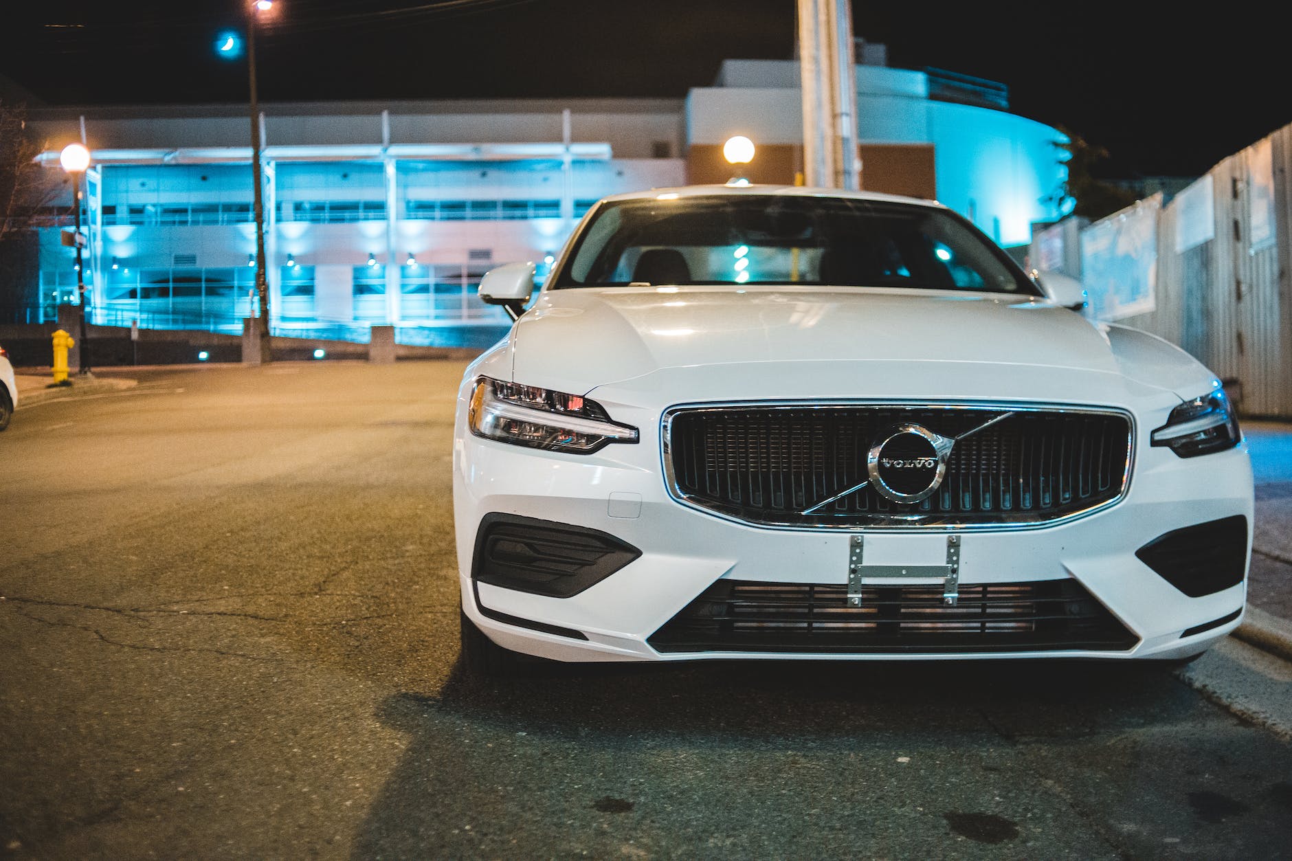 Volvo Reports Impressive Sales Growth